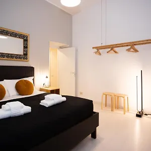 Apartment Persia Collection Colosseo