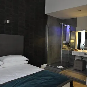 2* Πανσιόν Place 24 & Wellness