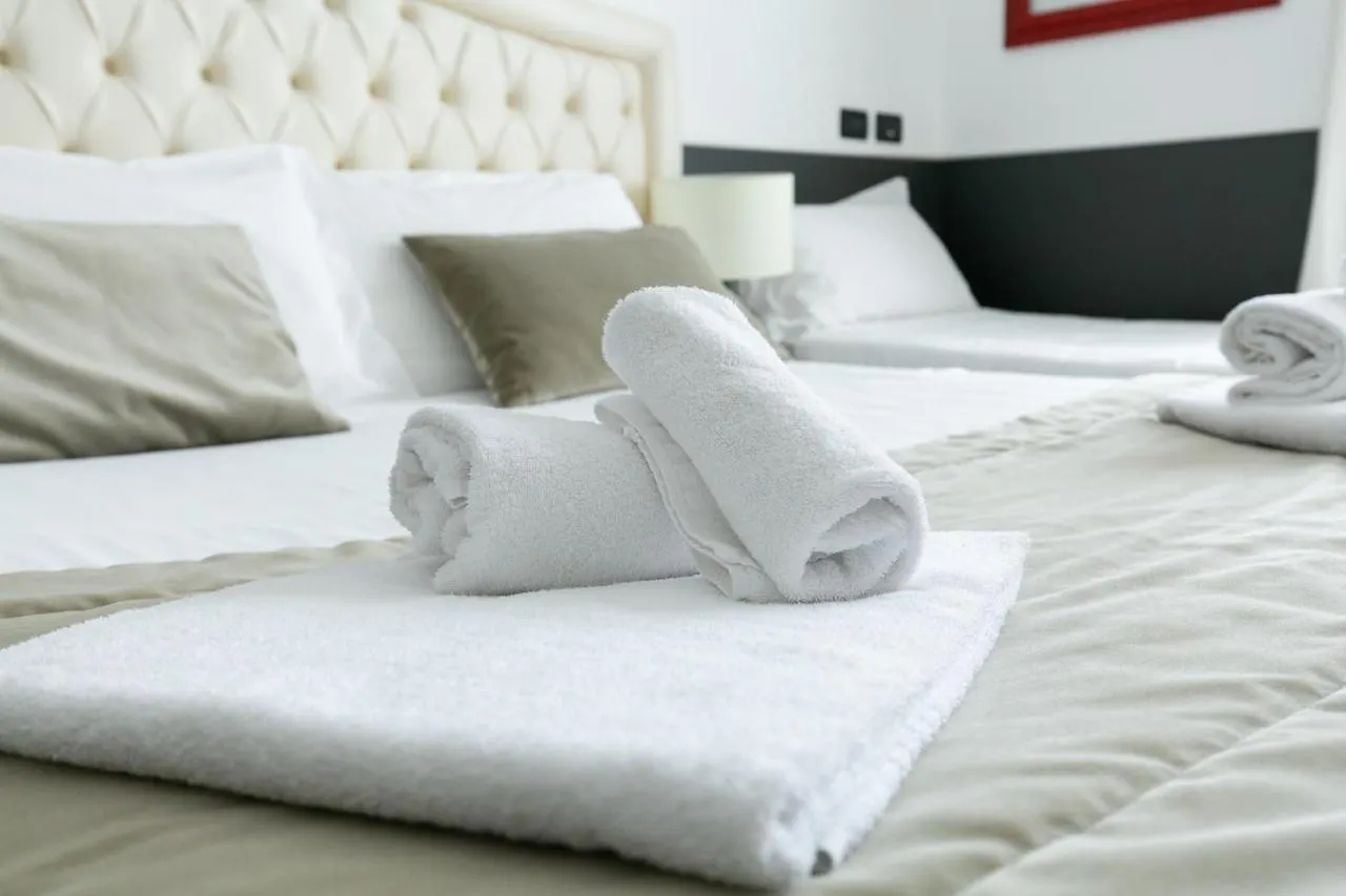 Capitolium Rooms Rome 2*,  Italy