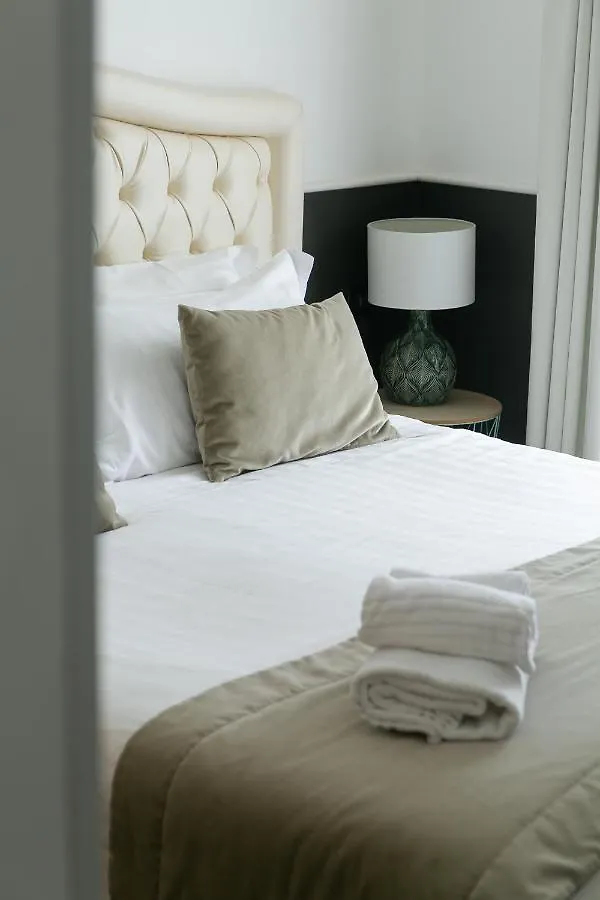Capitolium Rooms Rome 2*,  Italy
