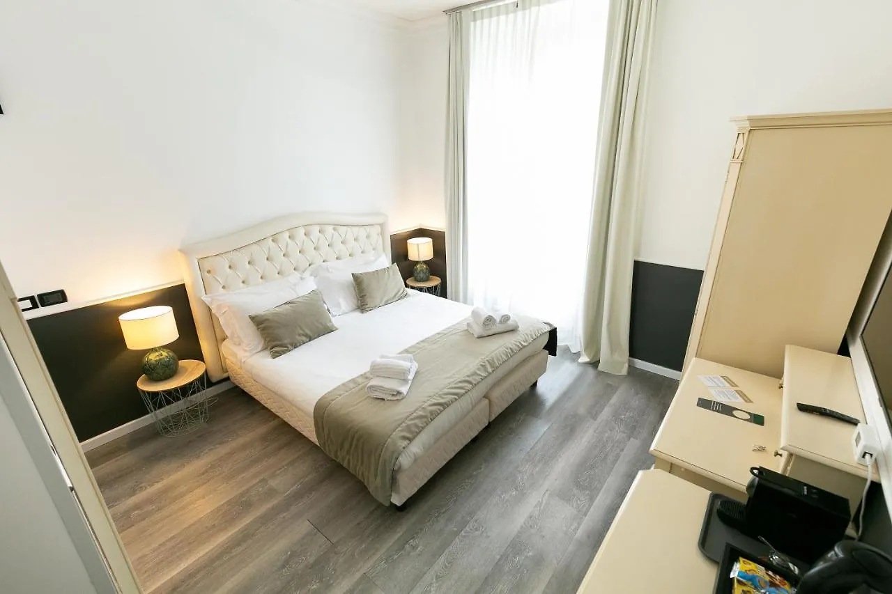 Capitolium Rooms Rome 2*,  Italy