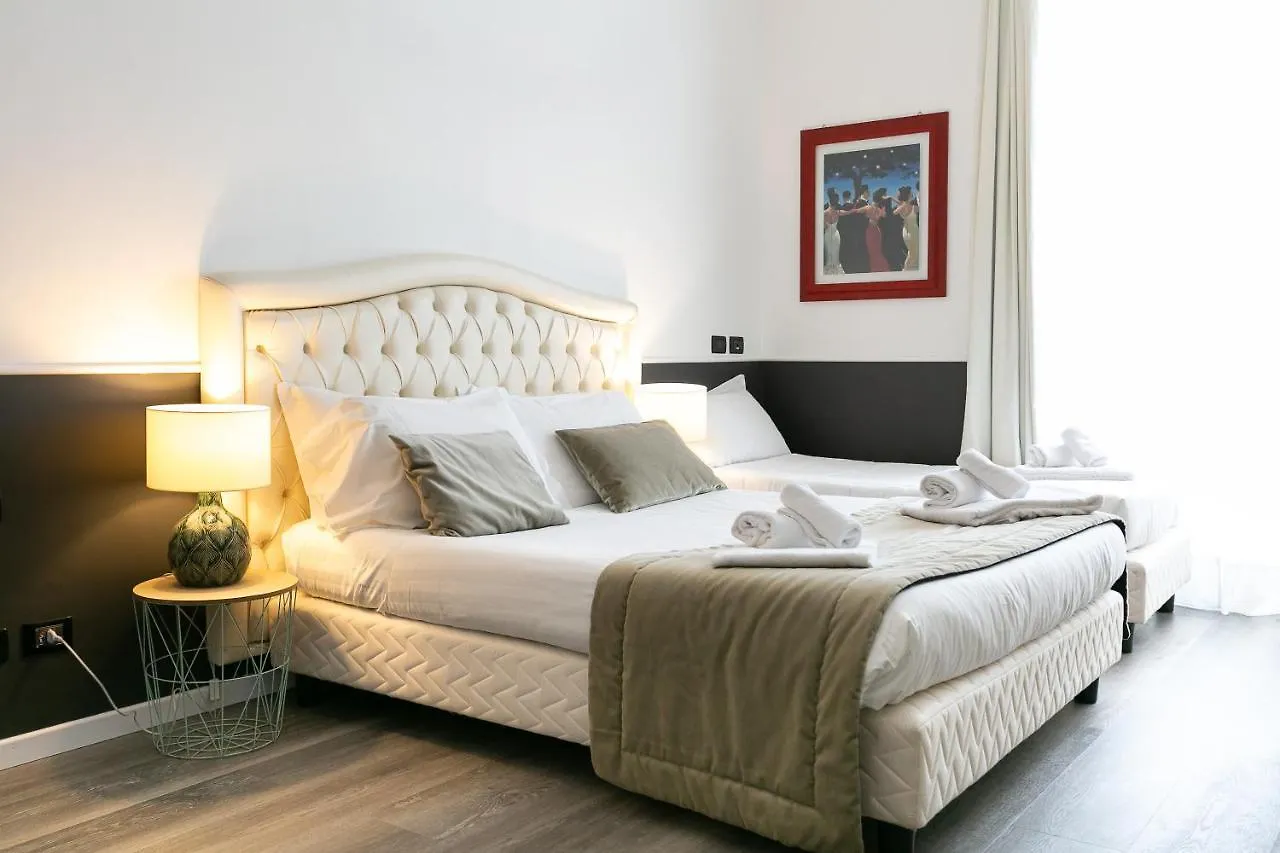 Capitolium Rooms Rome 2*,